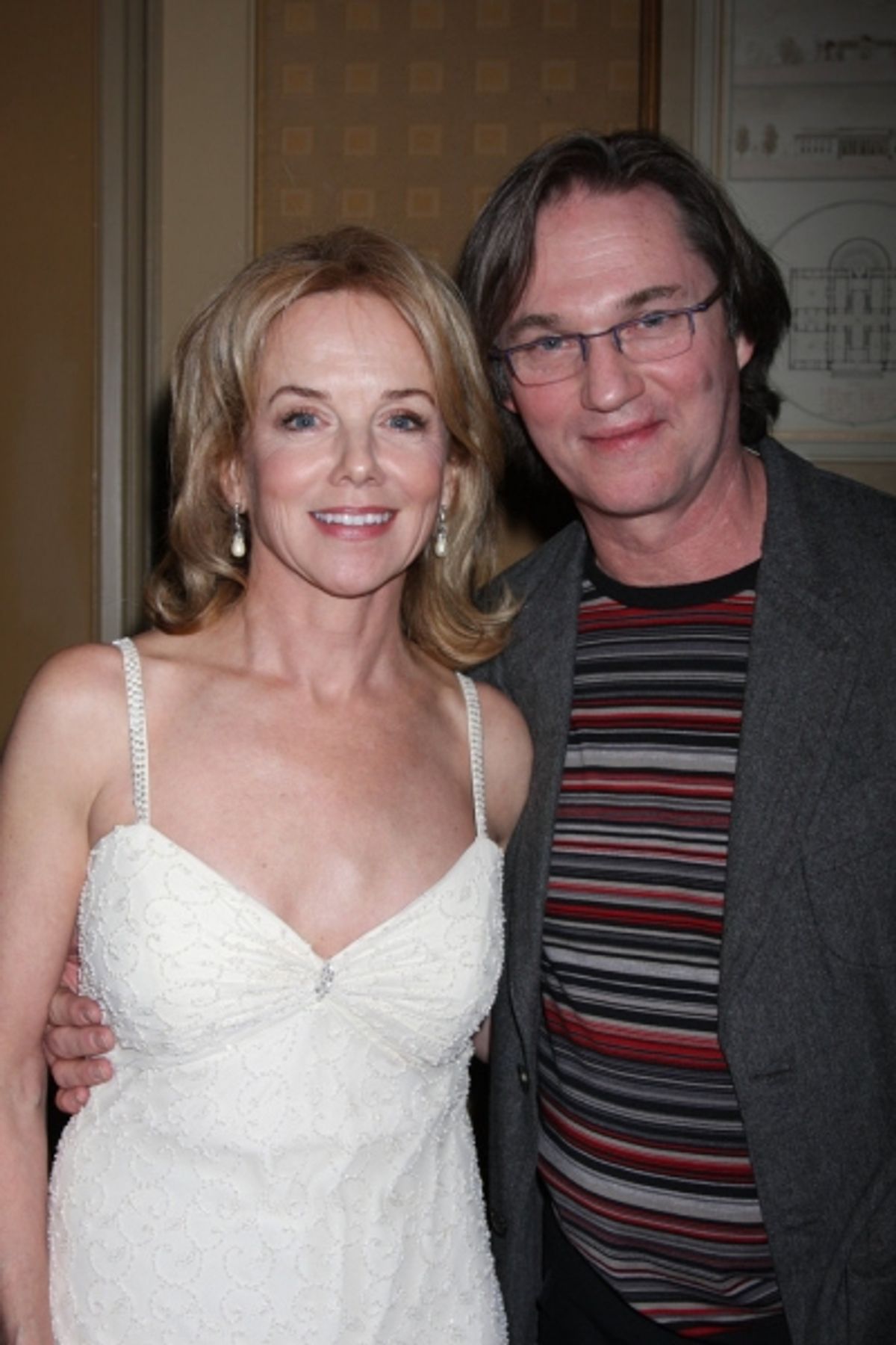 Linda Purl,  Richard Thomas  at 